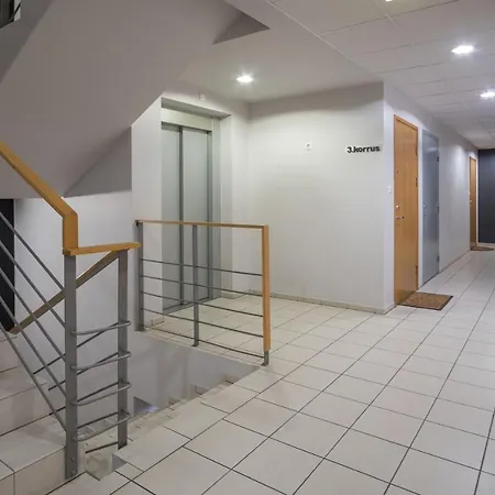 Dream - One Bedroom On Old Town Border 公寓 *